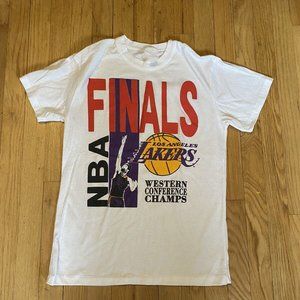 Vintage 1980s Los Angeles Lakers T shirt 90s 80s tee for fan men women